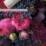 Букет «бокал вина» из пионовидных роз в подарок